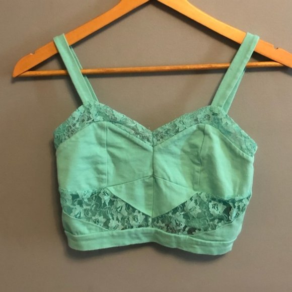 Tank Top Bundle!!! Four for the price of 1! - Picture 8 of 8